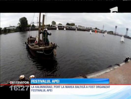 Kaliningrad: Festivalul Apei a adunat zeci de ambarcaţiuni istorice