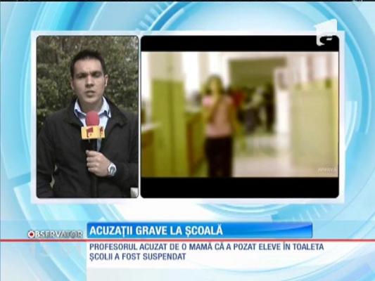 Profesor de la o şcoală din România, suspectat că fotografia eleve în baie. INSPECTORATUL - în ALERTĂ!