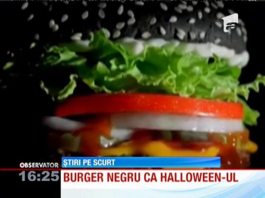 Un lanţ de restaurante din Statele Unite a lansat un burger uşor gotic