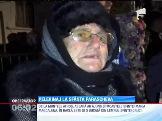 A început cel mai mare pelerinaj ortodox din ţară. MII de CREDINCIOȘI la IAȘI