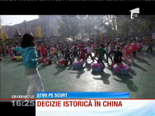 UPDATE: DECIZIE ISTORICĂ! China a anunțat încetarea politicii copilului unic