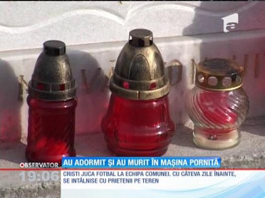 Au adormit și au murit în mașina parcată