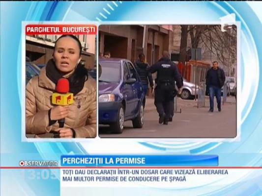 Zeci de instructori auto ridicaţi cu mandate şi duşi la audieri