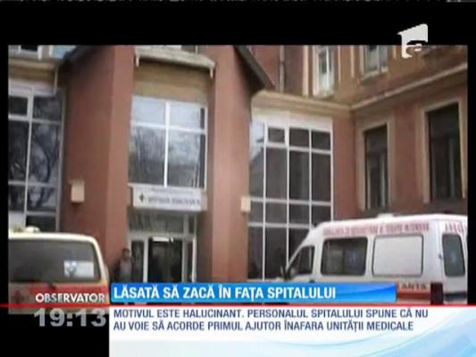 Scene halucinante în faţa unităţii de primiri urgenţe din Satu Mare. O bătrână a căzut pe stradă, iar medicii nu au vrut să vină să o ia