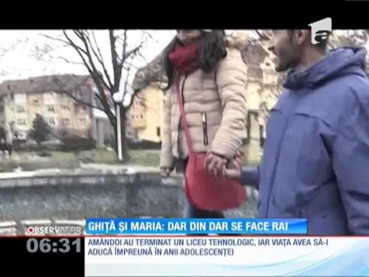 Ghiţă şi Maria, doi tineri crescuţi într-un centru de plasament, oferă din puţinul lor copiilor din orfelinat