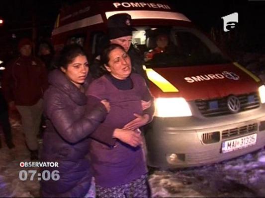 Casa unei familii cu şapte copii a fost mistuită de flăcări, în Capitală