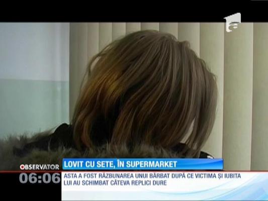 O fetiţă de nici trei ani şi-a văzut tatăl doborât cu o lovitură puternică, într-un supermaket. Omul a fost atacat de iubitul unei cliente, în urma unei discuţii aprinse