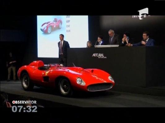 Un Ferarri din 1957 s-a vândut la licitație pentru 32 de milioane de euro