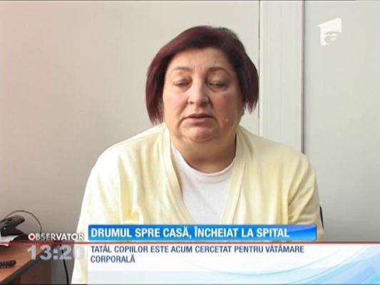 Bacău: Patru copii şi părinţii lor au ajuns la spital, după ce autoturismul în care se aflau s-a izbit de cap de pod