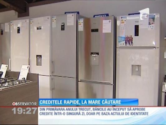 Românii au reînceput să apeleaze tot mai des la creditele de consum pentru cumpărături