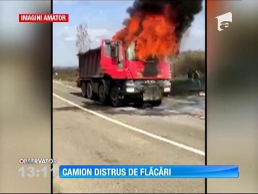 Şoferul unei basculante a fost la un pas să ardă de viu în cabina autovehicului, pe o şosea din Caraş-Severin
