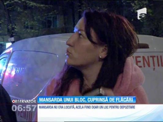 Mansarda unui bloc din Iaşi a fost distrusă de un incendiu violent