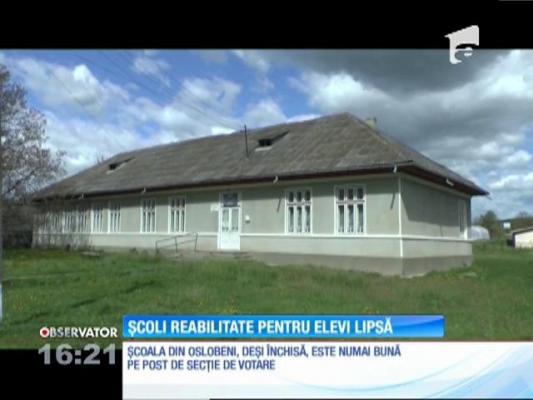 Autoritățile din comuna Boldești, județul Neamț, investesc în școli unde nu mai învată niciun elev