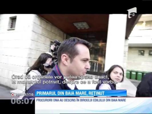 Primarul din Baia Mare a fost reţinut de procurorii DNA