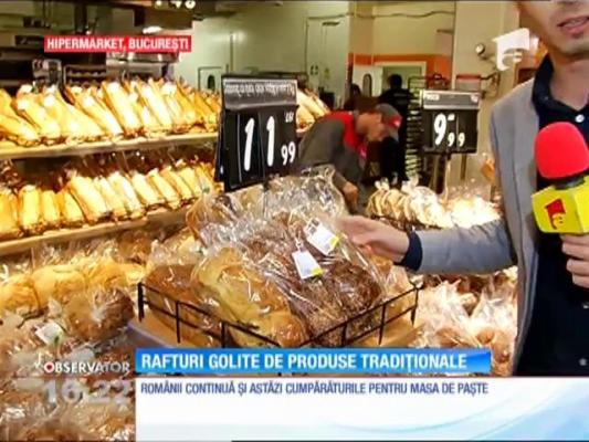 Rafturi golite de produse tradiționale