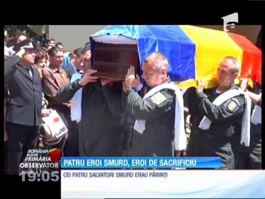 Cei patru eroi căzuţi în misiunea SMURD, decoraţi post mortem