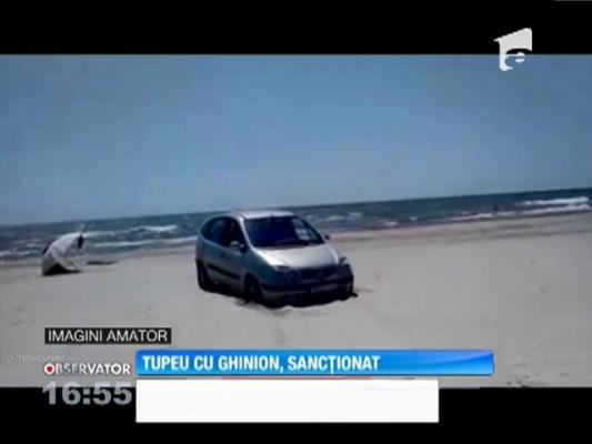 A intrat cu maşina pe plajă, în Vadu şi a primit o amendă de 20.000 de lei