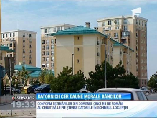 Datornicii cer daune morale băncilor