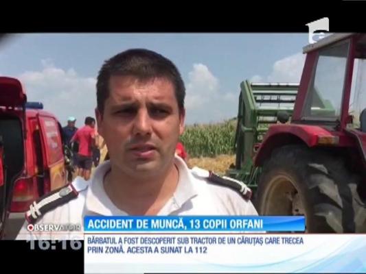 Un bărbat din Botoşani, tatăl a 13 copii, ucis de un utilaj care făcea baloţi