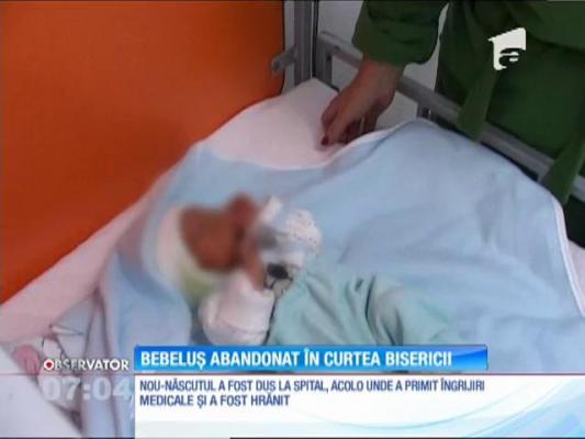 Un bebeluş de zece zile a fost abandonat de propria mamă în curtea unei biserici din Huşi. Femeia a fost găsită de poliţişti