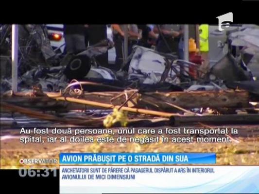 Un avion de mici dimensiuni s-a prăbuşit pe o stradă din statul american Connecticut