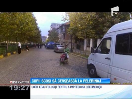 Copii scoși să cerșească la pelerinaj