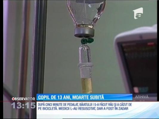 Copil de 13 ani, moarte subită în timp ce mergea cu bicicleta