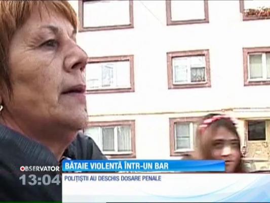 Bătaie violentă, filmată de camerele de supraveghere ale unui club din Piteşti