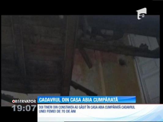 O poveste incredibilă in Constanţa. Doi tineri, care abia au cumpărat o casă, au găsit trupul mumificat al unei femei sub un tavan căzut