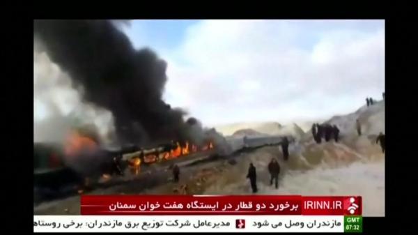 VIDEO: Zeci de morţi într-un accident feroviar, în Iran