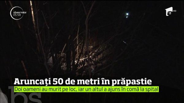 Aruncați 50 de metri în prăpastie de un TIR care a intrat pe contrasens