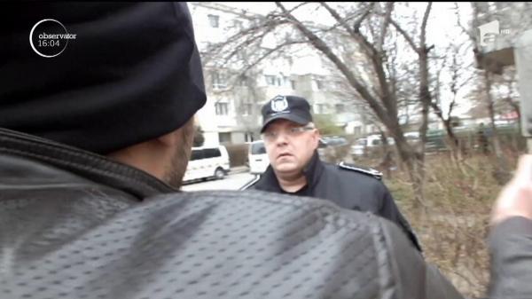 Un taximetrist din Buzău a fost atacat de o adolescentă cu o seceră