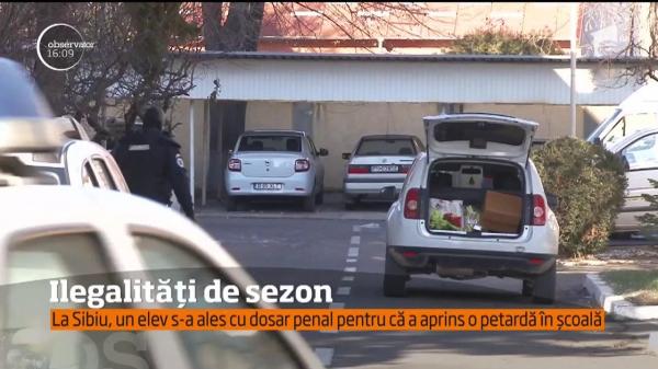 Un elev din Sibiu s-a ales cu dosar penal pentru că a aprins o petardă pe holurile şcolii