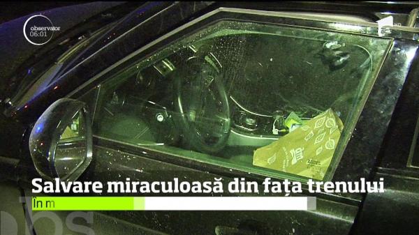 Trei tinere s-au salvat la limită, după ce maşina în care se aflau a rămas blocată în calea unui marfar, aproape de gara Chitila