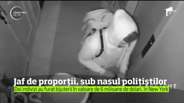 Doi indivizi au furat bijuterii de șase milioane de dolari, chiar în timpul petrecerii de Revelion din piaţa Time Square