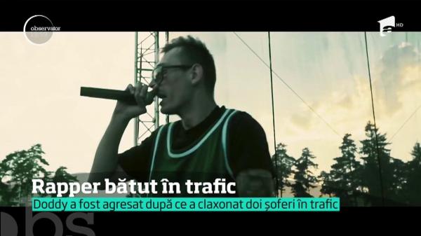 A devenit victima versurilor pe care le cântă. Un rapper a fost bătut în trafic