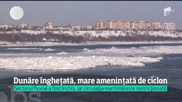 Litoralul răvăşit de iarnă: Ciclonul format în Marea Neagră vine precipitații și viscol, de miercuri (VIDEO)