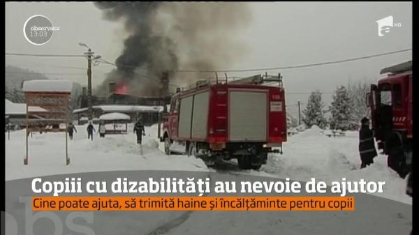 Situaţie disperată la Brădet: Copiii cu dizabilităţi au rămas fără nimic, după ce un foc a distrus clădirea în care stăteau (VIDEO)