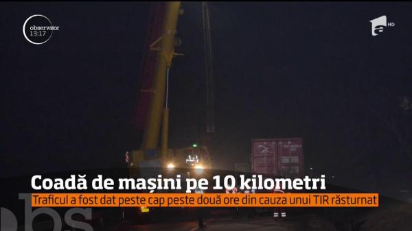 Coadă de mașni de 10 kilometri pe Drumul European dintre Suceava la Fălticeni