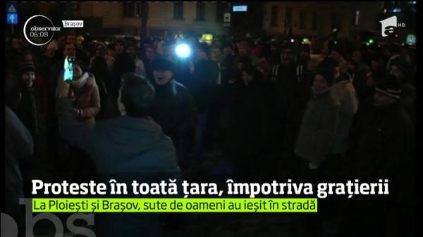 Protestele împotriva graţierii au continuat în mai multe oraşe din ţară