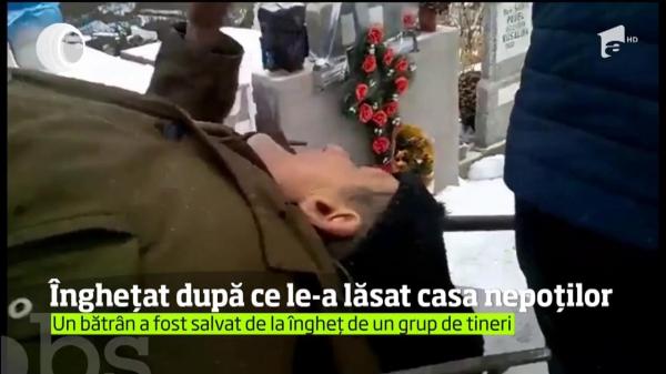 Bătrân din Reşiţa, salvat de la moarte. A fost găsit în şoc hipotermic de nişte tineri
