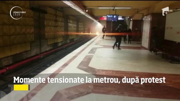Momente tensionate la metrou, după protest. Pompierii au intervenit imediat şi au îndepărtat pericolul
