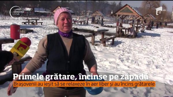 Primele grătare, încinse pe zăpadă. Braşovenii au ieşit să se relaxeze în aer liber