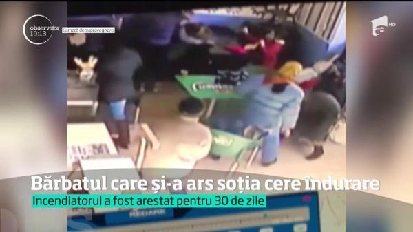Bărbatul care şi-a incendiat soţia, într-o patiserie din Buhuşi, cere acum ÎNDURARE. În trecut, a atacat-o cu DRUJBA!