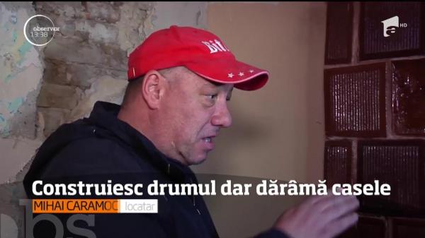 Construiesc drumul, dar dărâmă casele! Lucrările la o stradă din Galați au afectat grav 10 case