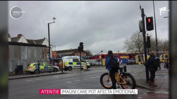 Imagini şocante în Londra, unde cinci muncitori români au fost loviţi în plin de o maşină