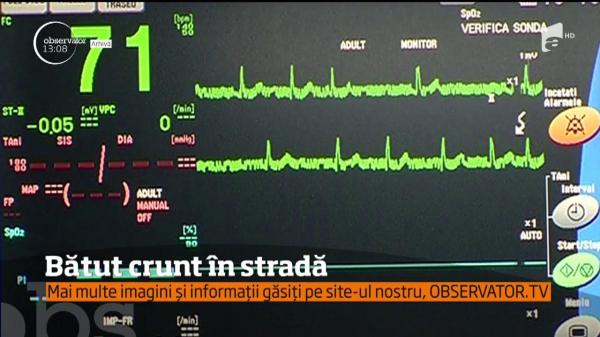 Bătaie CRUNTĂ în Botoşani: Un bărbat a fost lăsat într-o baltă de sânge după ce a fost bătut, în stradă, de mai multe persoane