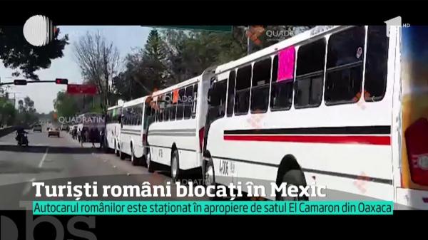 Vacanţă de coşmar! Grup de ROMÂNI, blocat pe o autostradă din sudul Mexicului