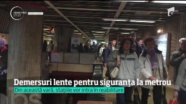 Staţiile de metrou din Bucureşti, un pericol pentru călători, în caz de urgenţă