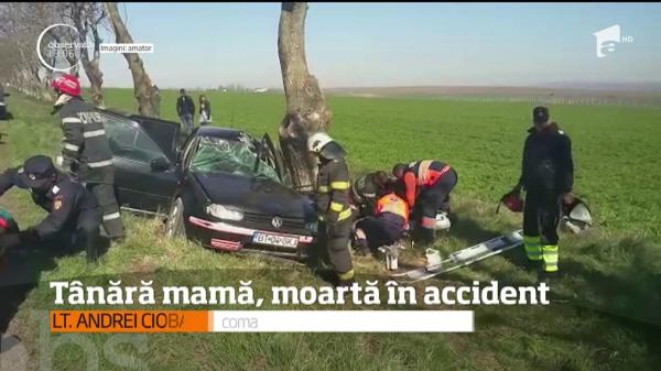 Doi copii rămaşi fără mamă! Şoferiţa de 28 de ani, care s-a izbit de un copac pe un drum din Botoşani, s-a stins din viaţă la spital